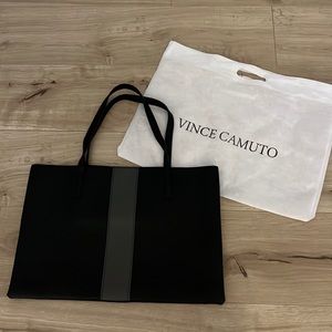 NWOT Vince camino bag